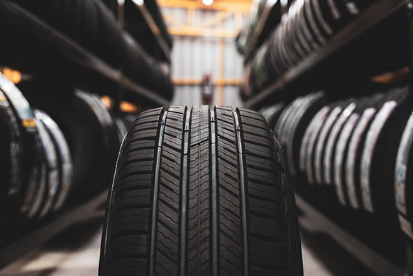 How To Choose the Perfect Performance Tire - A Simple Buyers Guide