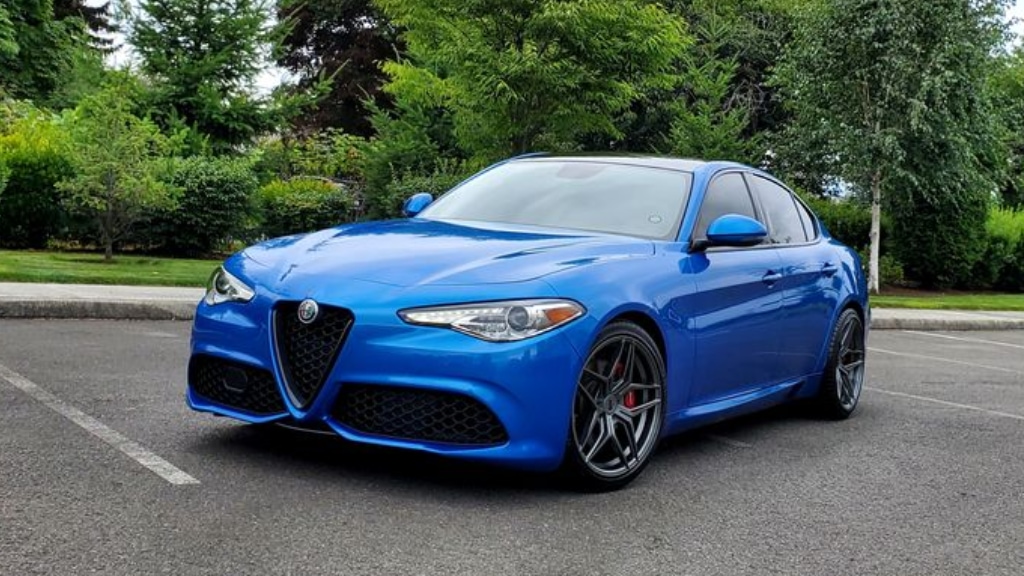 Alfa Romeo Auto Repair Services blue alfa romeo Alfa Romeo Auto Repair Services blue alfa romeo